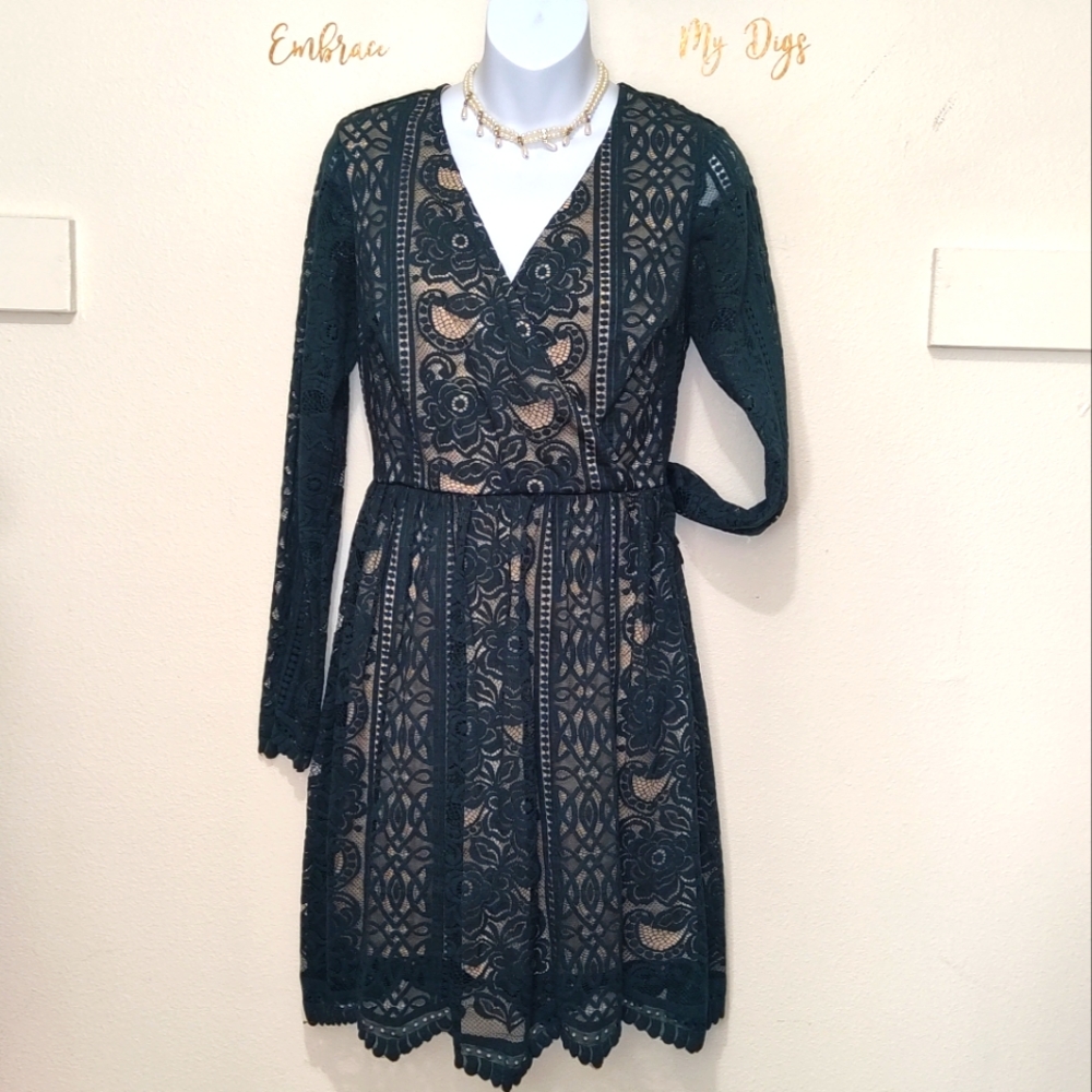 Xhilaration Forest Green Lace Dress